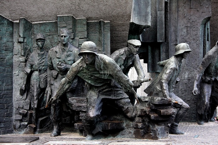 Tượng Đài Warsaw Uprising 1944