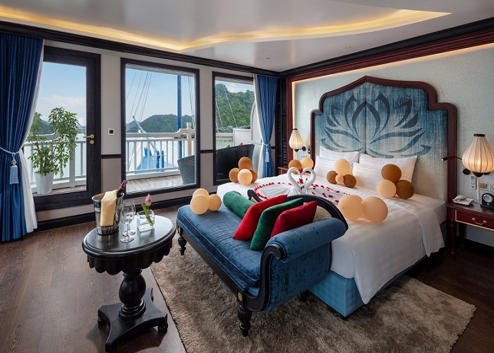 Tour du thuyền 5* Verdure Lotus Luxury 2N1Đ ngủ đêm trên Vịnh Hạ Long