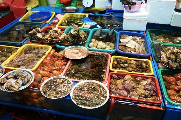 Hải sản tươi sống