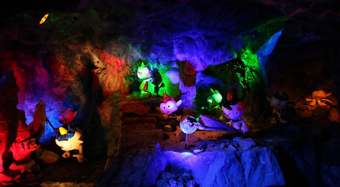 Hang động Hwaam 