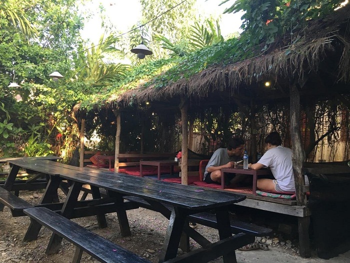 Nhà hàng Amigo's Vang Vieng Nhà hàng Amigo's Vang Vieng