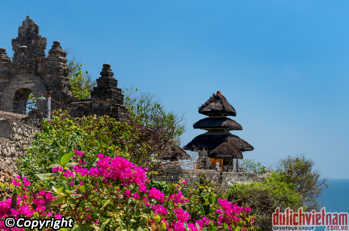 Đền Uluwatu tại Bali