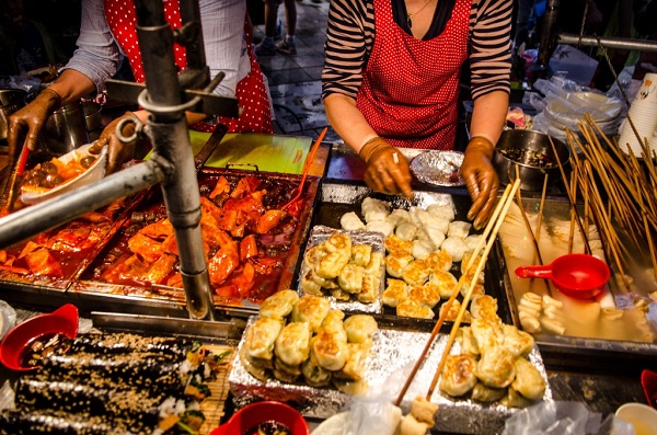 Khu phố ẩm thực Nampodong