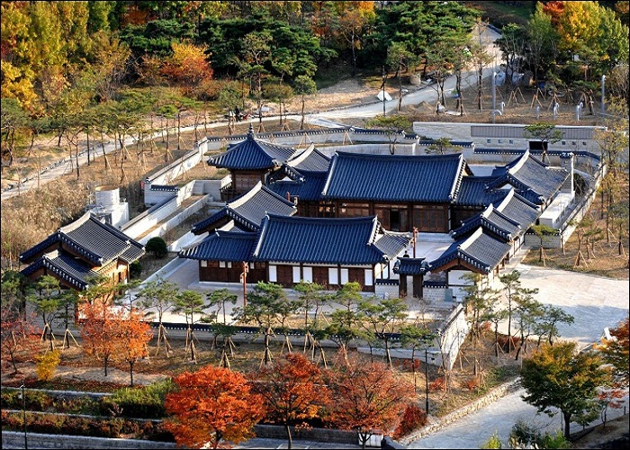 Làng văn hóa Namsan Hanok Làng văn hóa Namsan Hanok