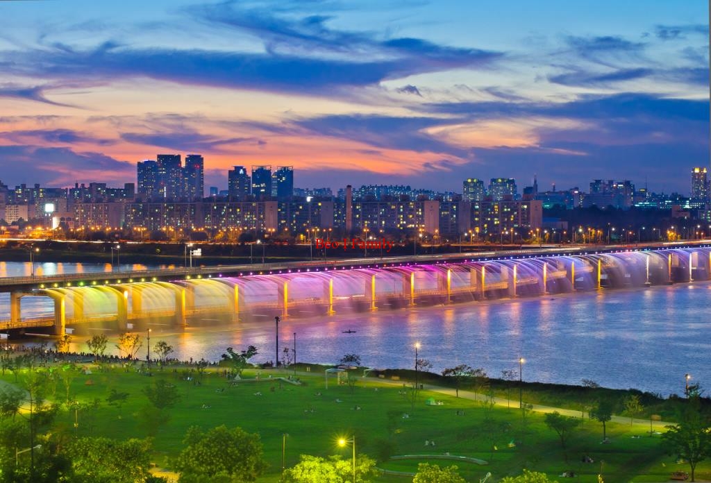 đài phun nước cầu vồng