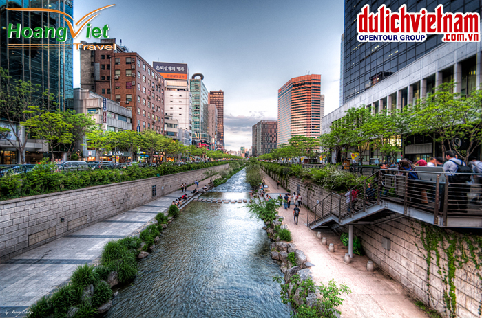 Dòng suối Cheonggyecheon