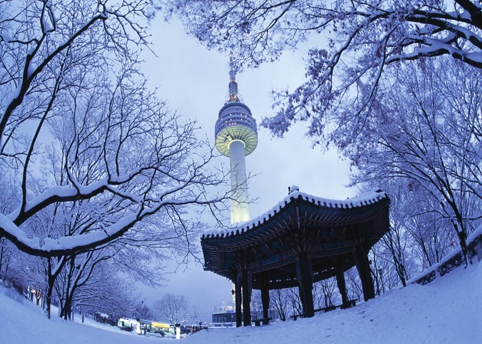 du lịch Hàn Quốc tham quan tháp truyền hình Namsan