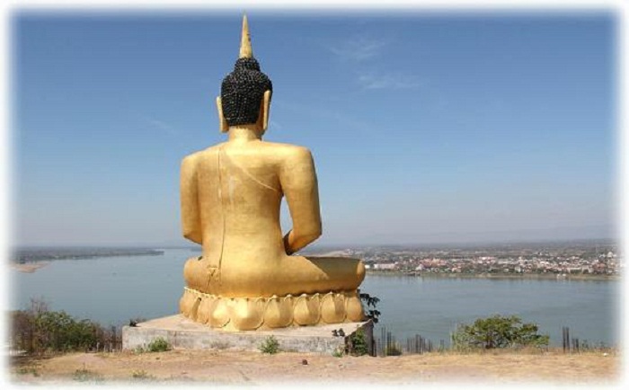 Tượng Phật vàng Phu salao Golden Buddha