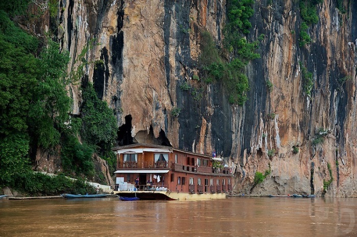 Hang động Pak Ou 