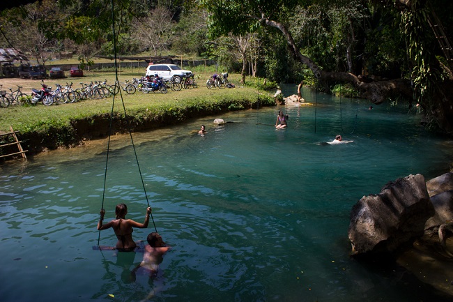 Làn nước xanh ấn tượng tại Lagoon