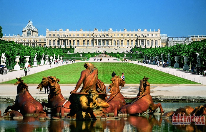 Cung điện Versailles