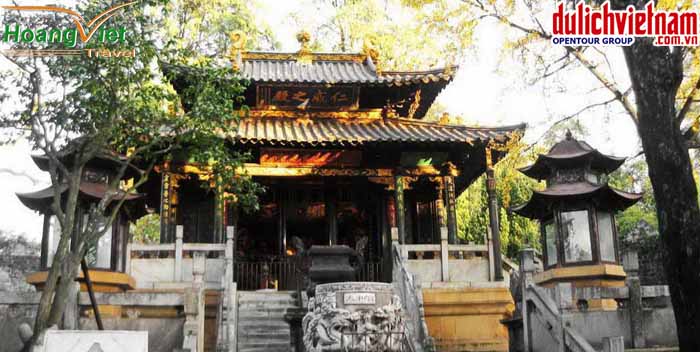 Chùa đồng Kim Điện
