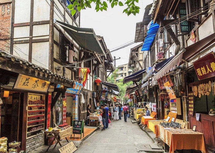Cổ trấn nghìn năm Ciqikou Old Town