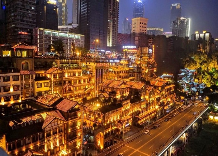Hồng Nhai Động