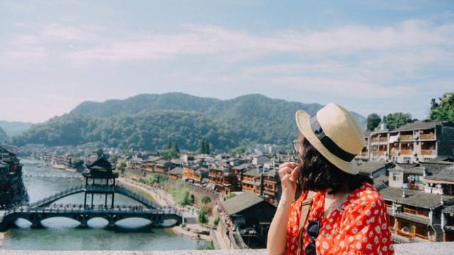 Muôn vàn kiểu check in 'triệu like' 