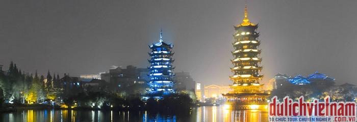 Nhật nguyệt song tháp