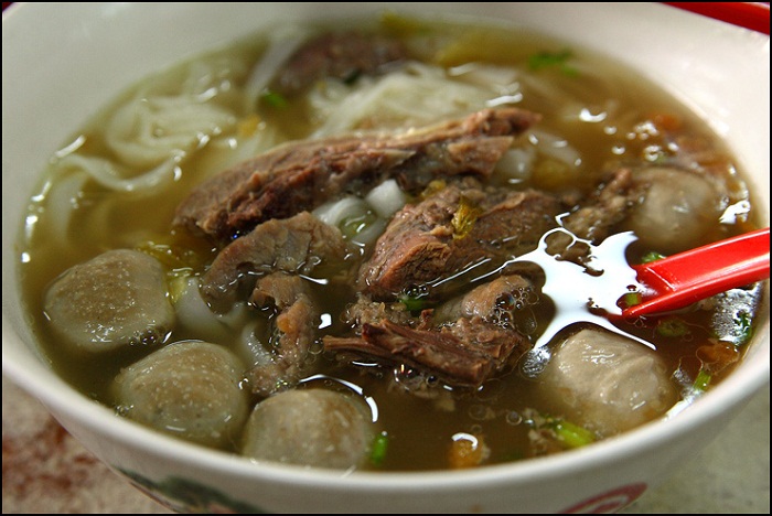 Món bún Lai Foong với những viên thịt bò thơm ngon nức mũi