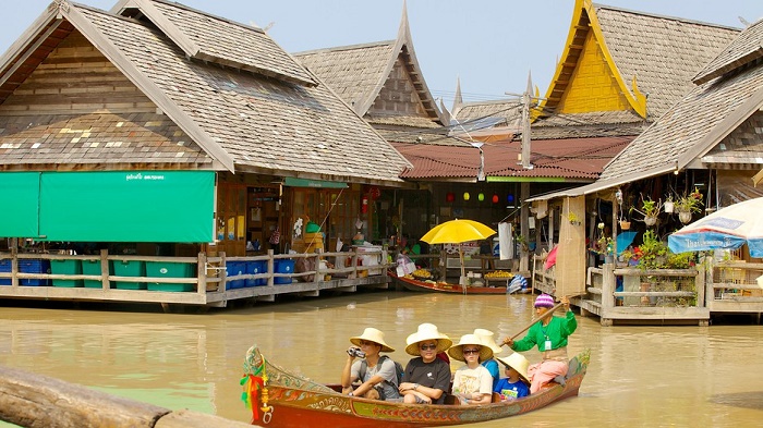 chợ-nổi-bốn-miền