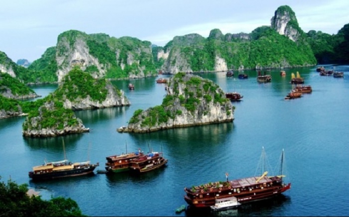 du thuyền hạ long du-thuyền-hạ-long