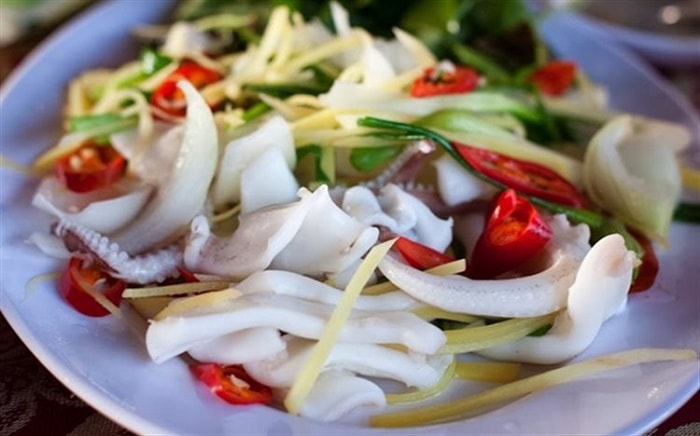Thưởng-thức-ẩm-thực-độc đáo