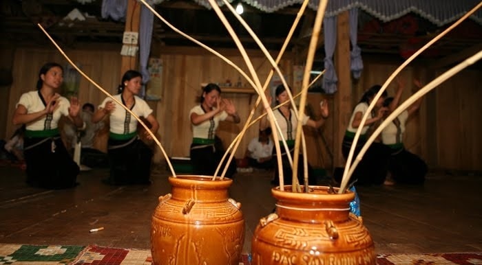 thưởng thức rượu thưởng-thức-rượu