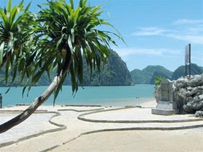 Khu du lịch bãi biển Bãi Cháy