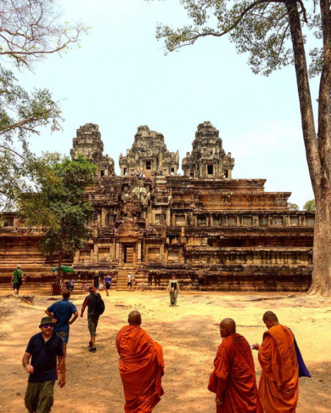 Khung cảnh yên bình trong đền Ta Keo Khung cảnh yên bình trong đền Ta Keo