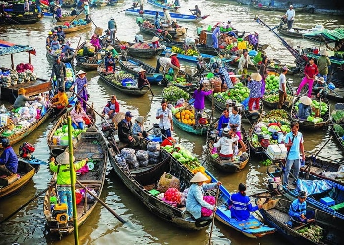 Tour du lịch cần thơ đưa bạn đến tham quan chợ nổi Cái Răng