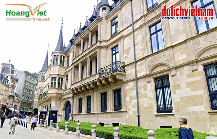 Cung điện Grand Ducal 