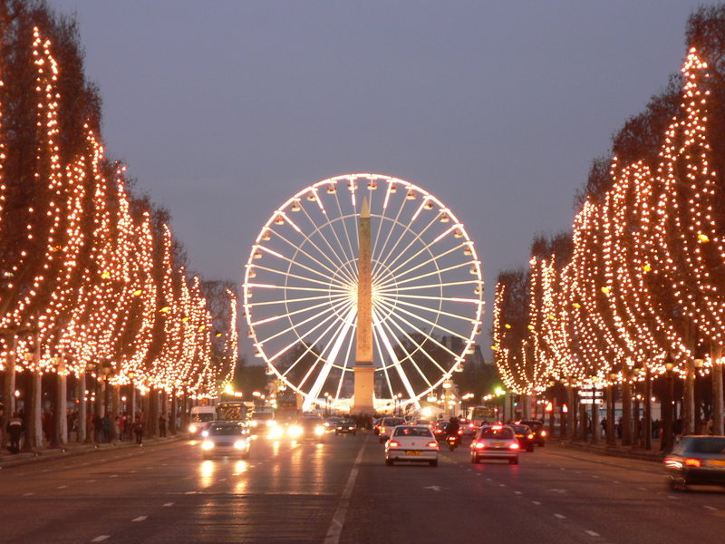 Đại lộ Champs Elysees - Đại lộ Thiên Đàng 