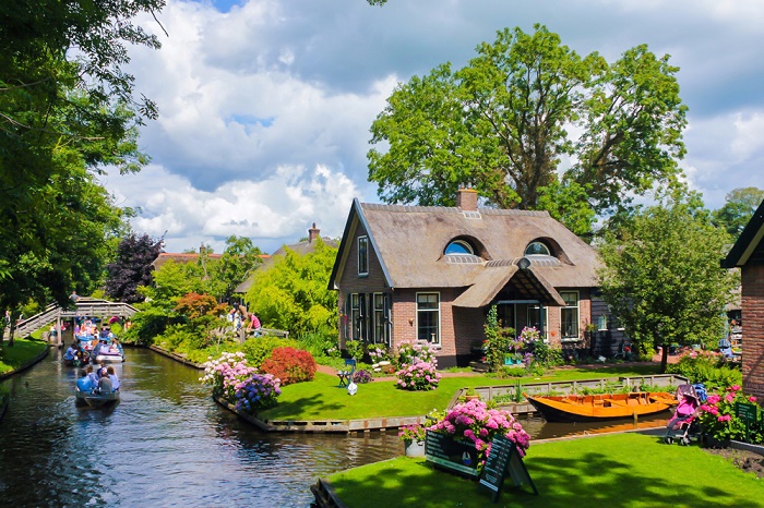 Làng Giethoorn