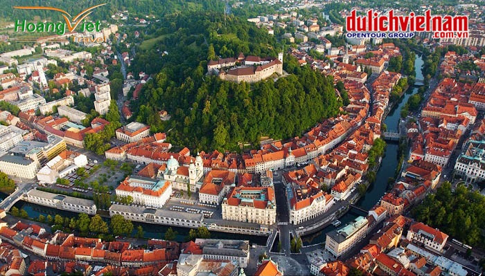   Lâu đài Ljubljana (hoặc Ljubljanski grad)
