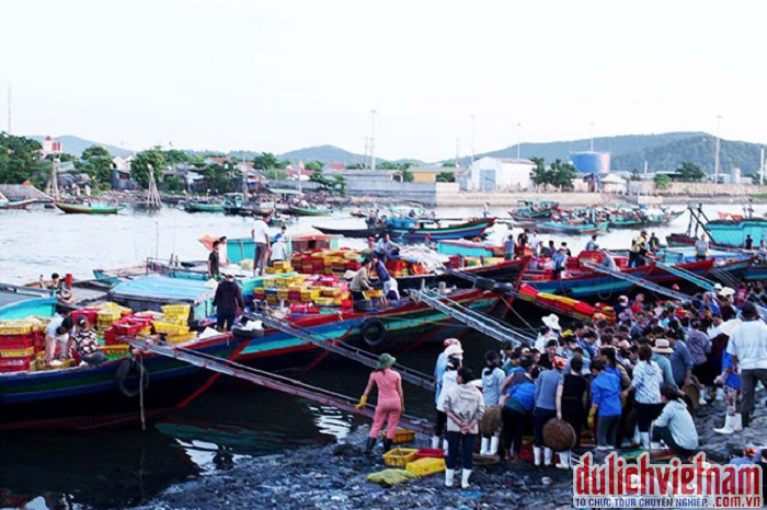 Chợ hải sản Cửa Lò