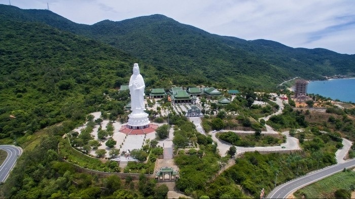 Bán đảo Sơn Trà lá phổi xanh trong lòng thành phố