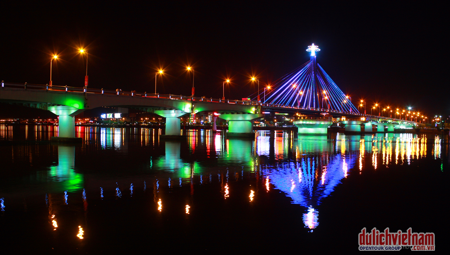 Cầu Quay Sông Hàn