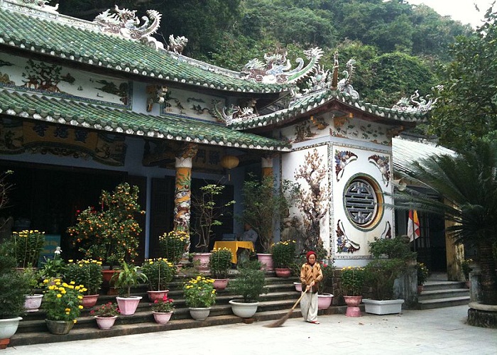 Chùa Linh Ứng 