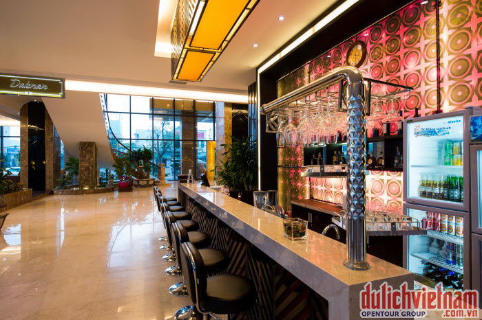 Bar khách sạn