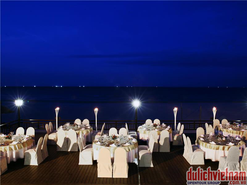 Nhà hàng của Sandy Beach Resort Đà Nẵng