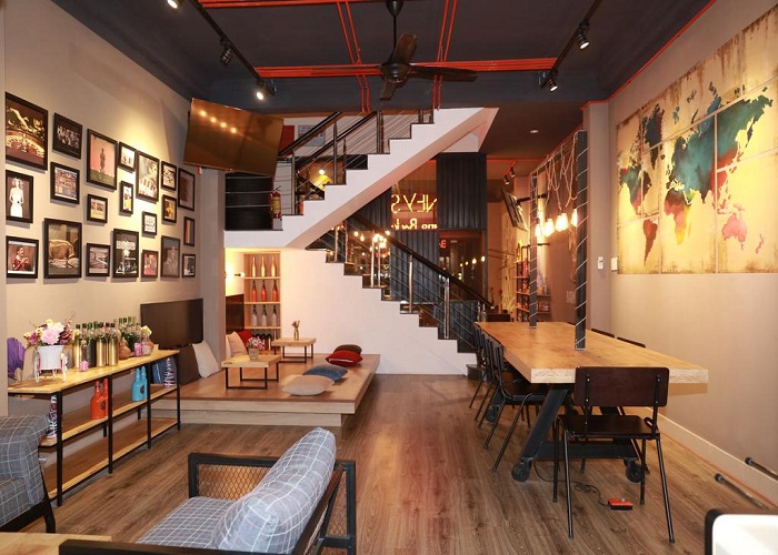 Barney’s Đà Nẵng Backpackers hotel sạch sẽ, thoáng mát