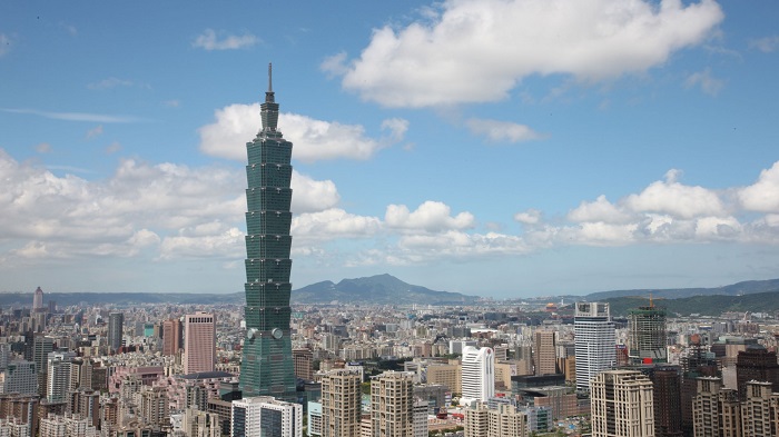 Tòa tháp Taipei 101 - được thiết kế như một cây tre vươn thẳng lên bầu trời xanh ngát