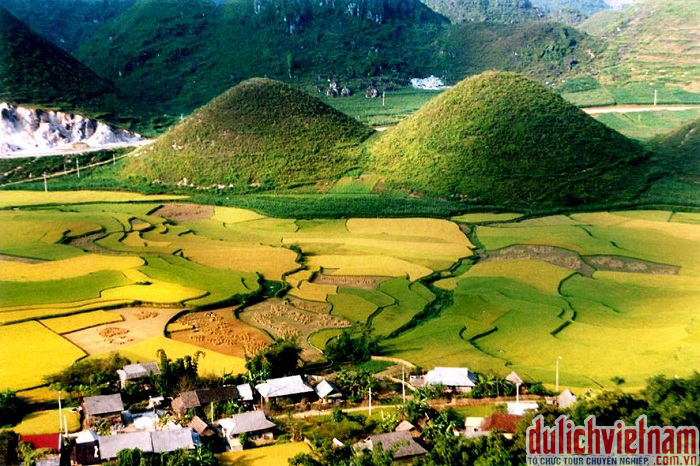 Du lịch Núi Đôi Cô Tiên