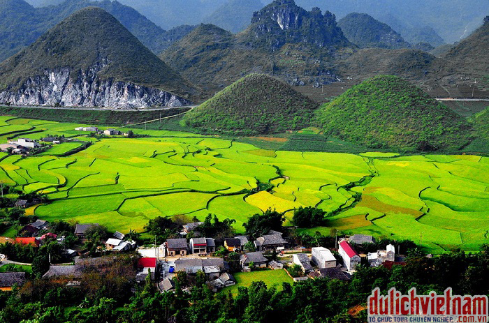 Du lịch Núi Đôi Cô Tiên