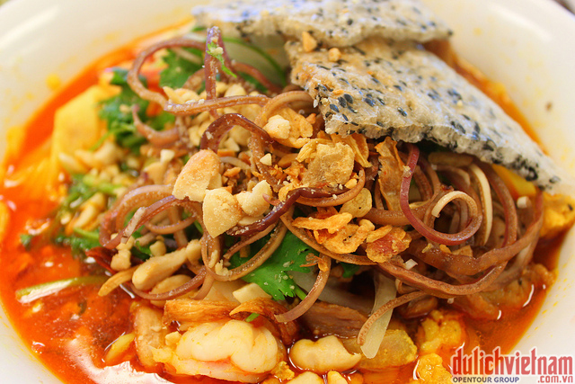 Mì Quảng - món ăn được ưa thích ở Hội An