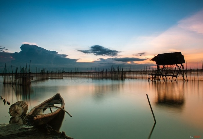 Những ngôi nhà chồ bình yên ở đầm