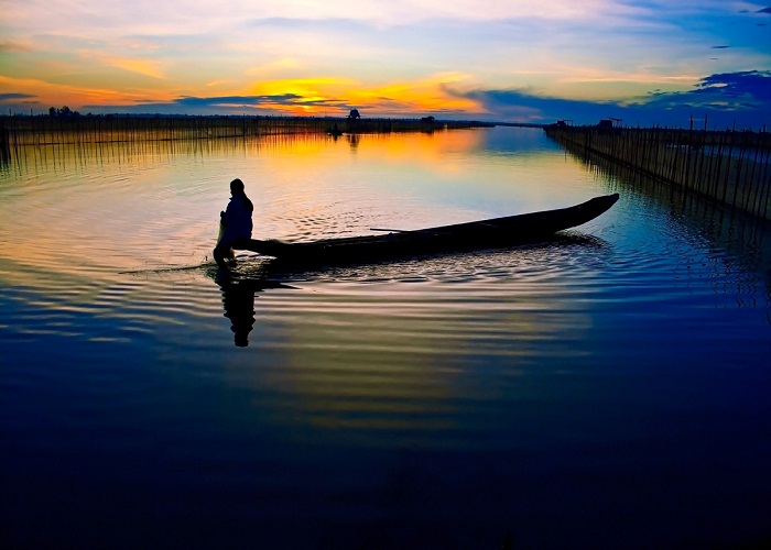 Phá Tam Giang