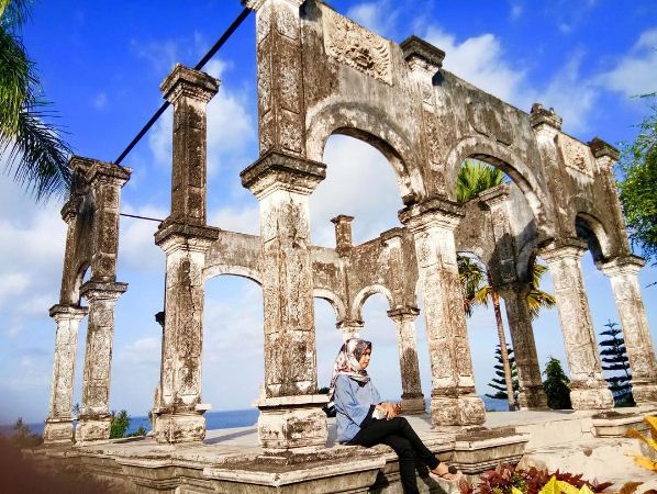 Cung điện nước Taman