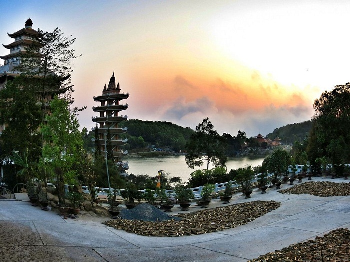 Tour du lịch miền Nam 2 ngày Thất Sơn