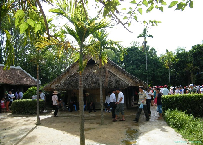 Quê Ngoại Bác Hồ