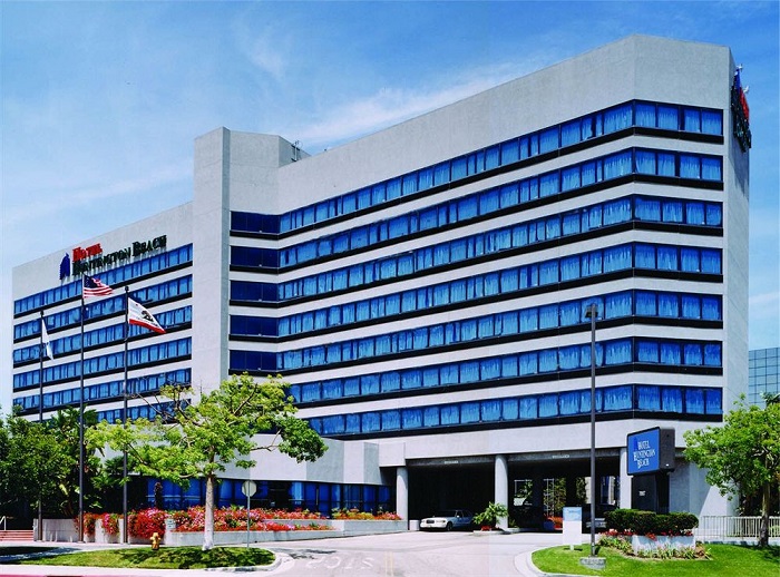 khách sạn 3* hiện đại
