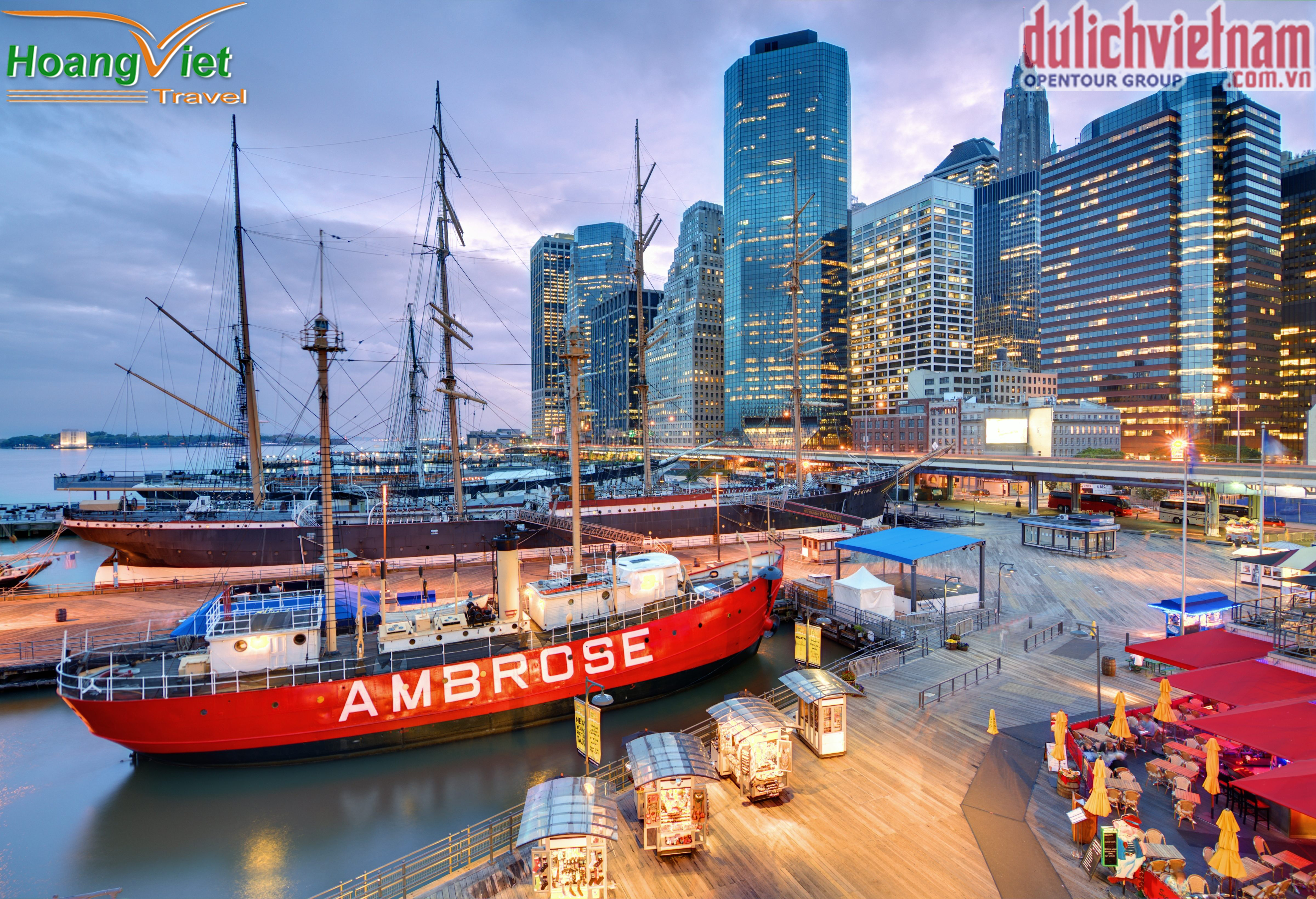 South Street Seaport - là hải cảng lớn nhất của thành phố New York xưa